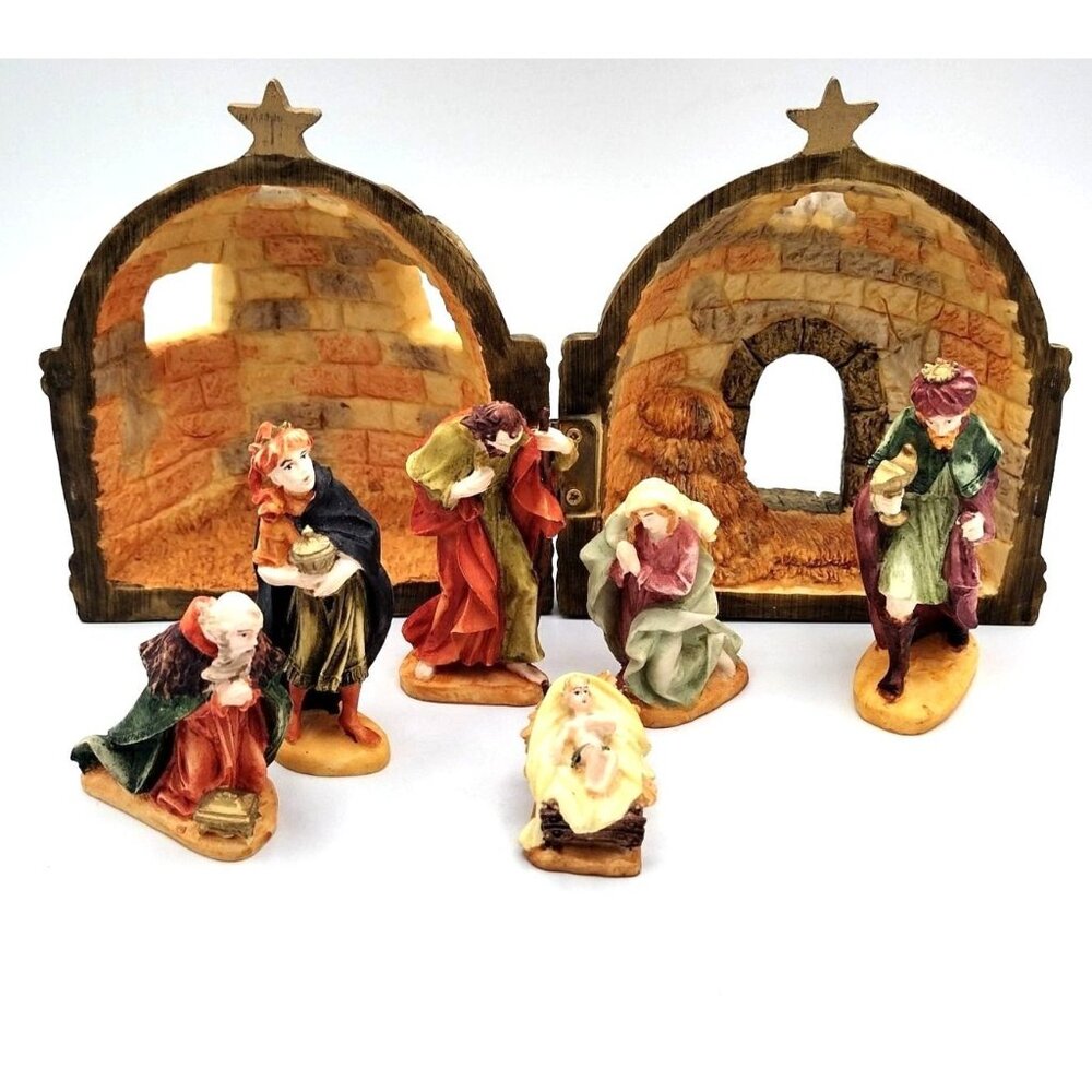 Nativity Scene Christmas Mary Joseph Jesus Three Wise Men Lilian Vernon Creche